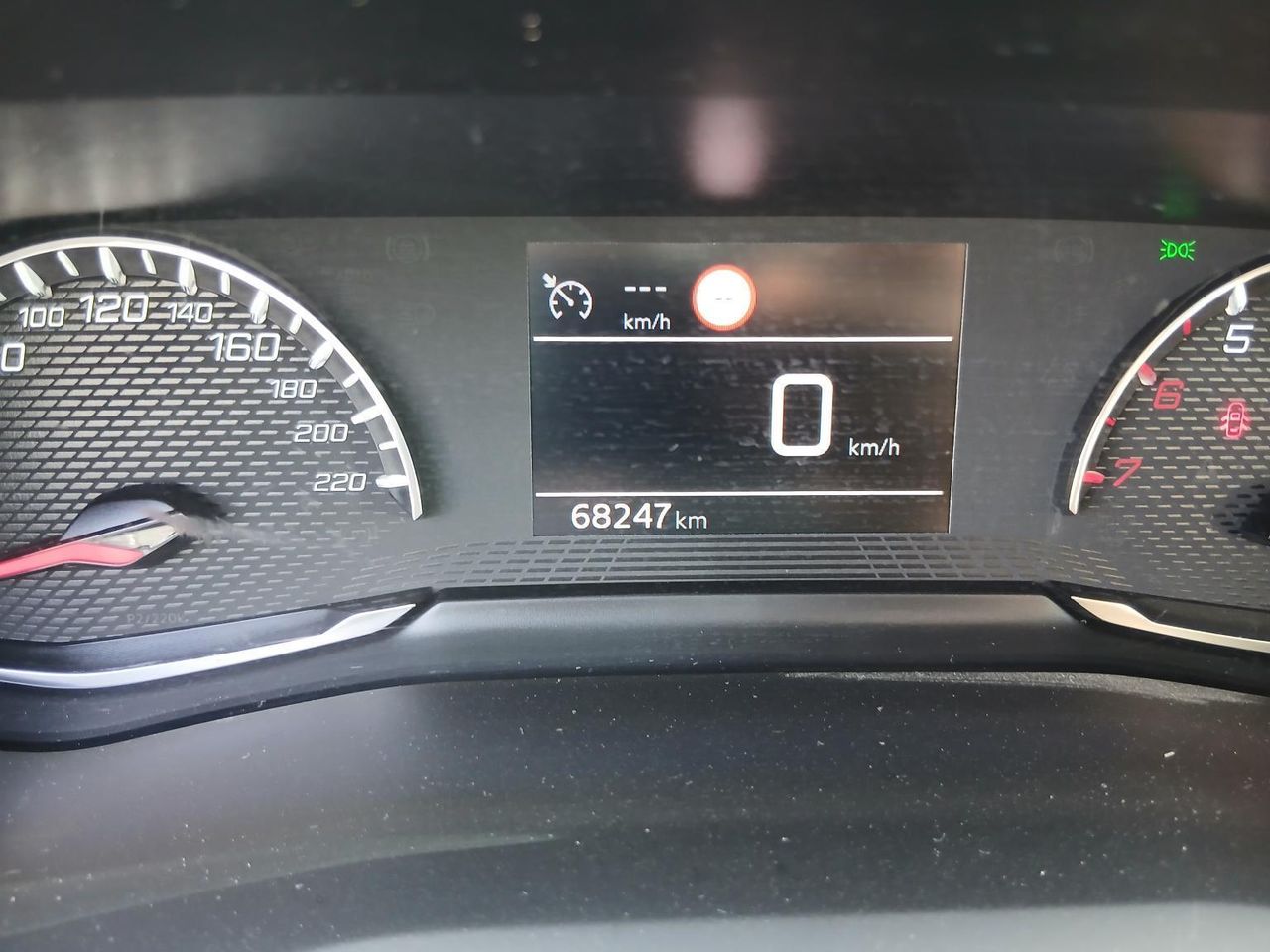 Peugeot 2008 Active Pack Bluehdi 81kw (110cv) - Foto 2
