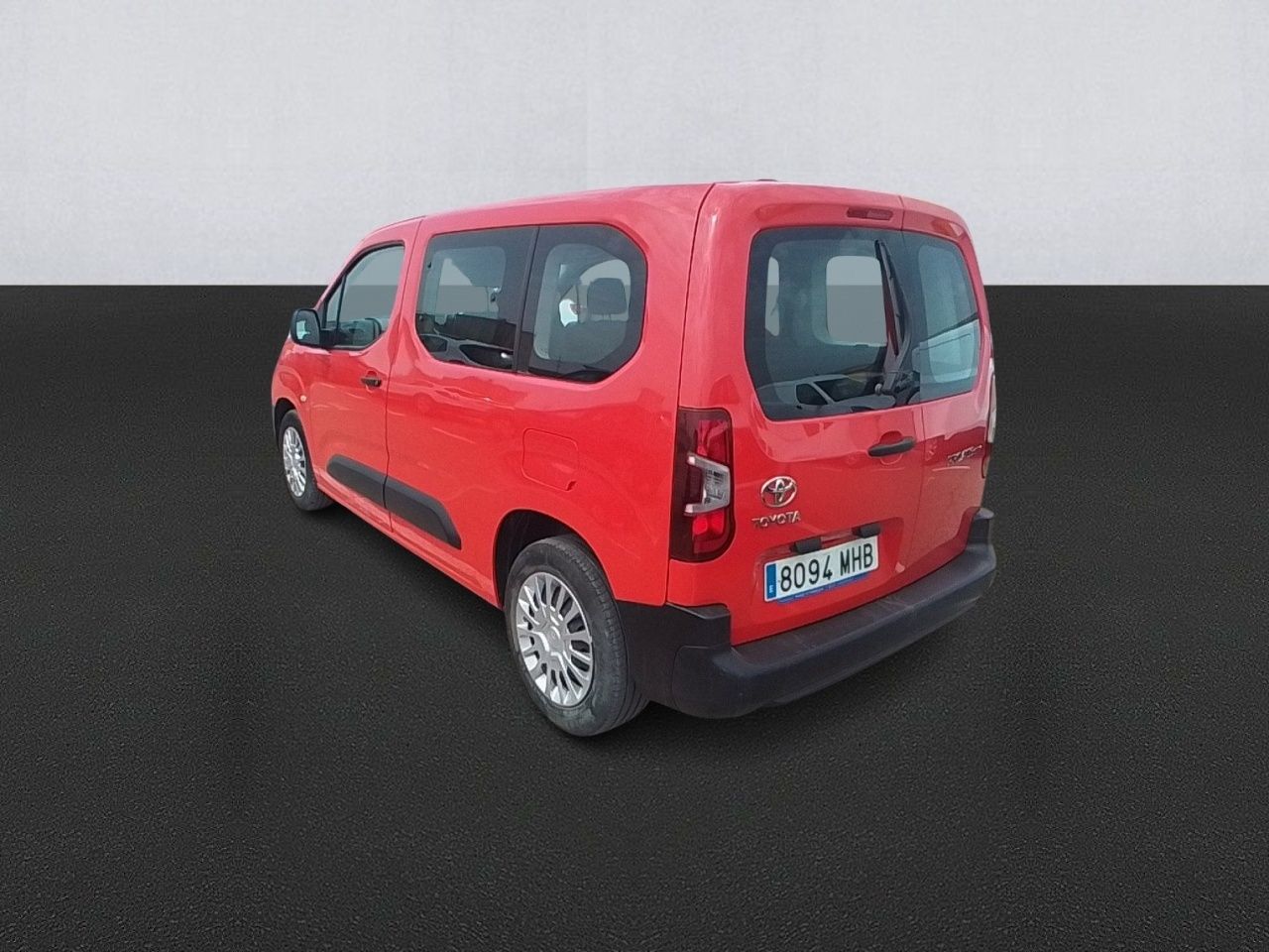 Toyota Proace City Verso 1.5d 96kw (130cv) Combi Gx Plus L1 - Foto 2
