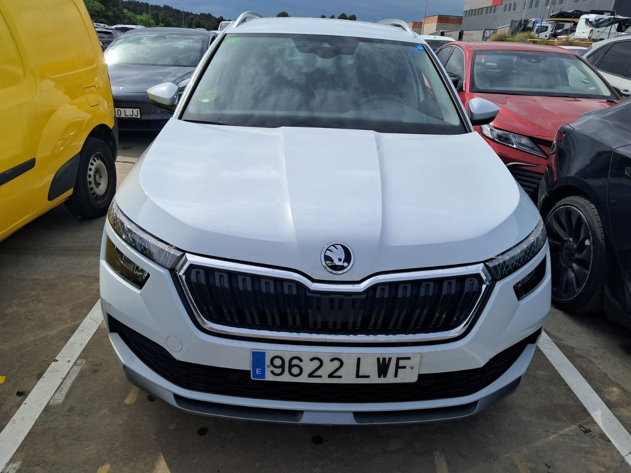 Skoda Kamiq 1.0 Tsi 70kw (95cv) Emotion - Foto 2