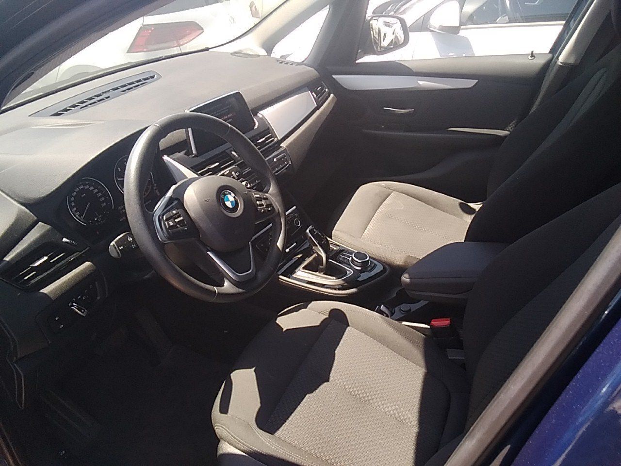 Bmw Series 2 Gran Tourer 216d - Foto 2