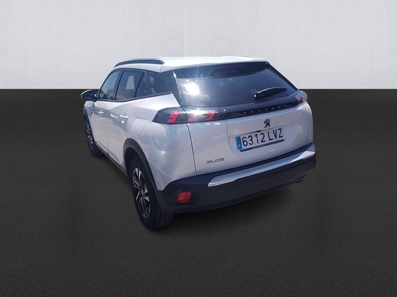 Peugeot 2008 Allure Pack Bluehdi 130 S&s Eat8 - Foto 2