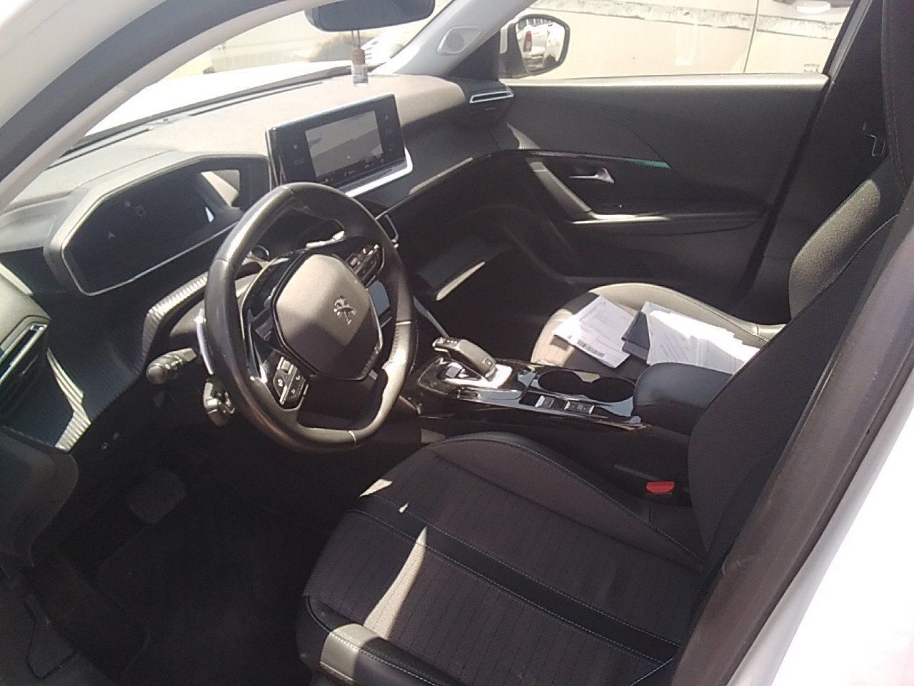 Peugeot 2008 Allure Pack Bluehdi 130 S&s Eat8 - Foto 2