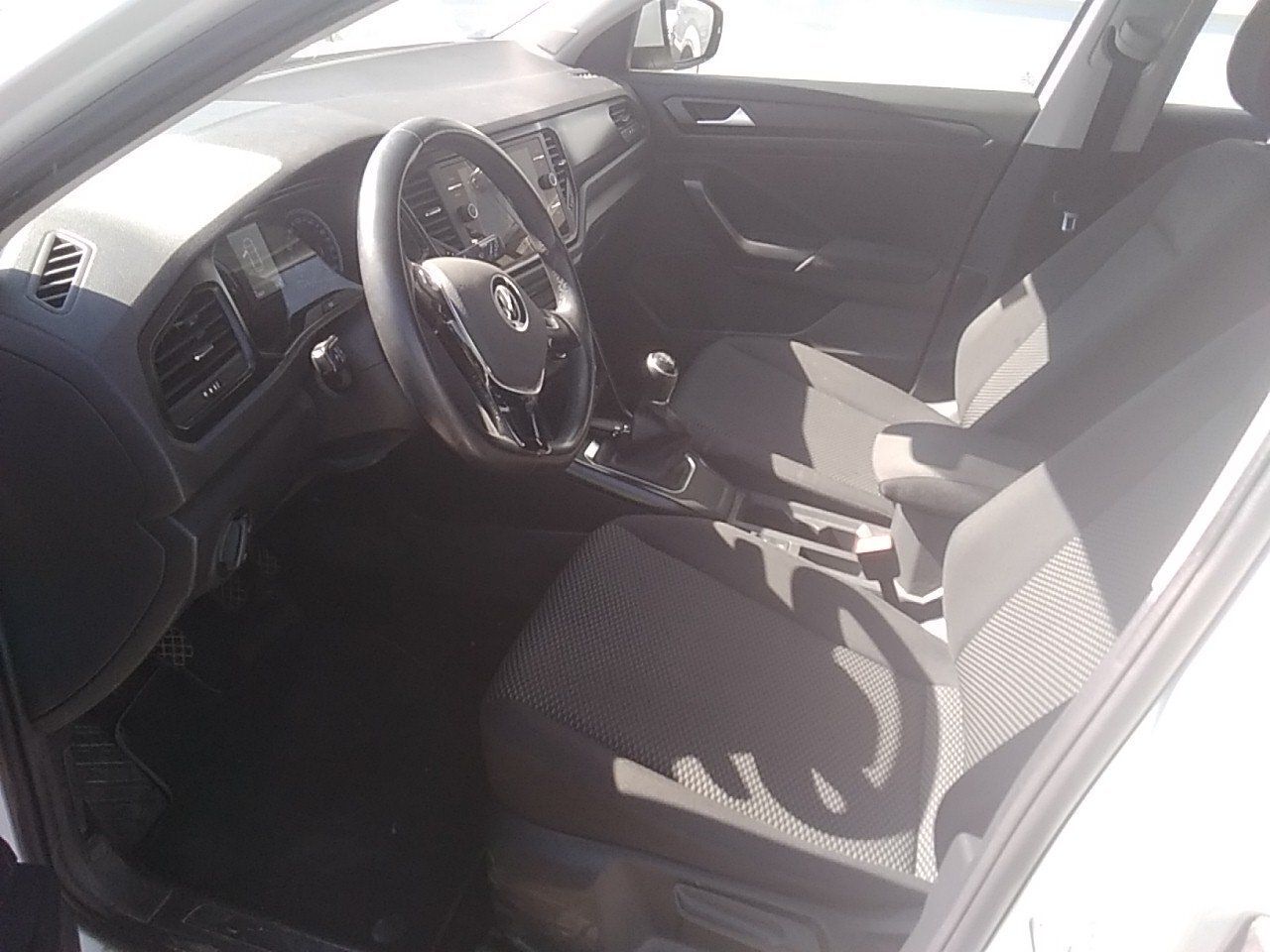 Volkswagen T-roc Edition 2.0 Tdi 85kw (115cv) - Foto 2