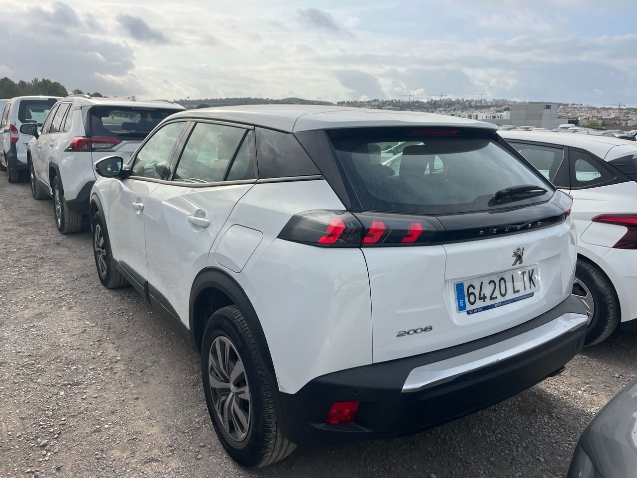Peugeot 2008 Active Bluehdi 81kw (110cv) - Foto 2