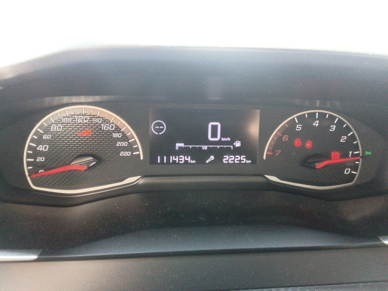 Peugeot 2008 Active Bluehdi 81kw (110cv) - Foto 2