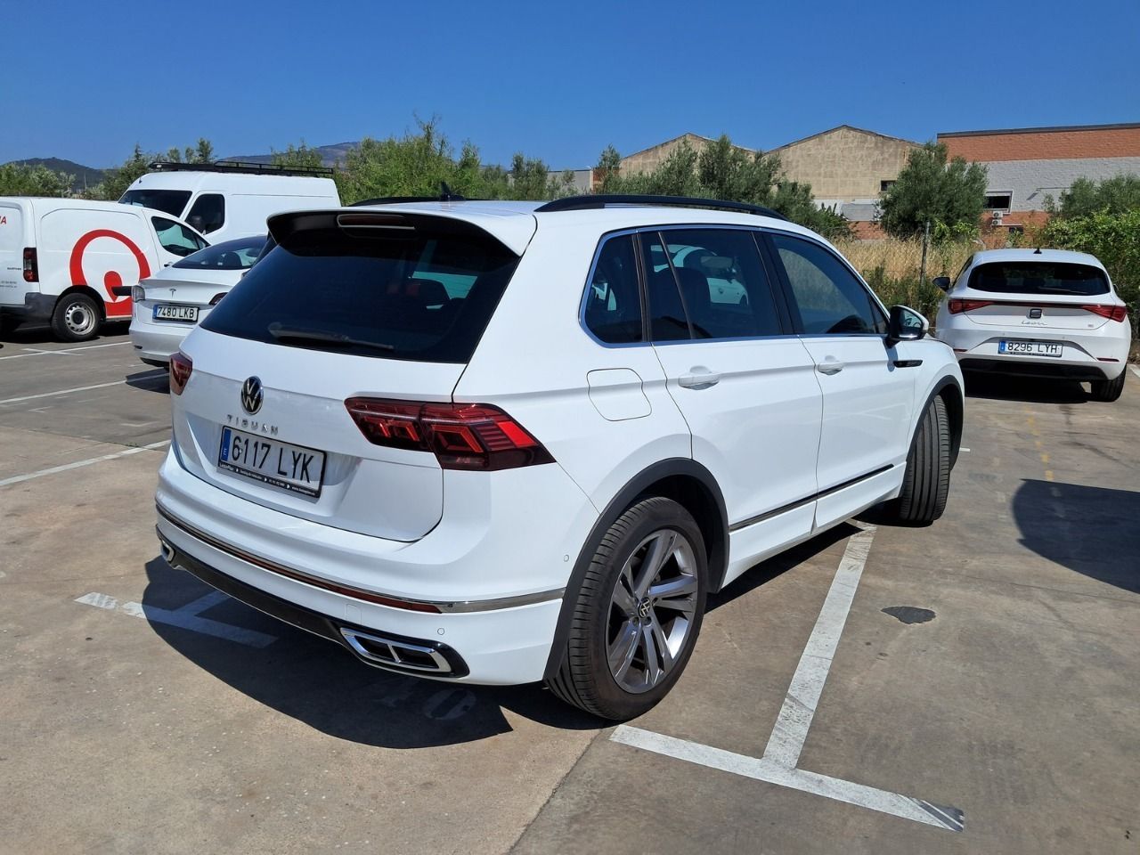 Volkswagen Tiguan R-line 2.0 Tdi 110kw (150cv) Dsg - Foto 2