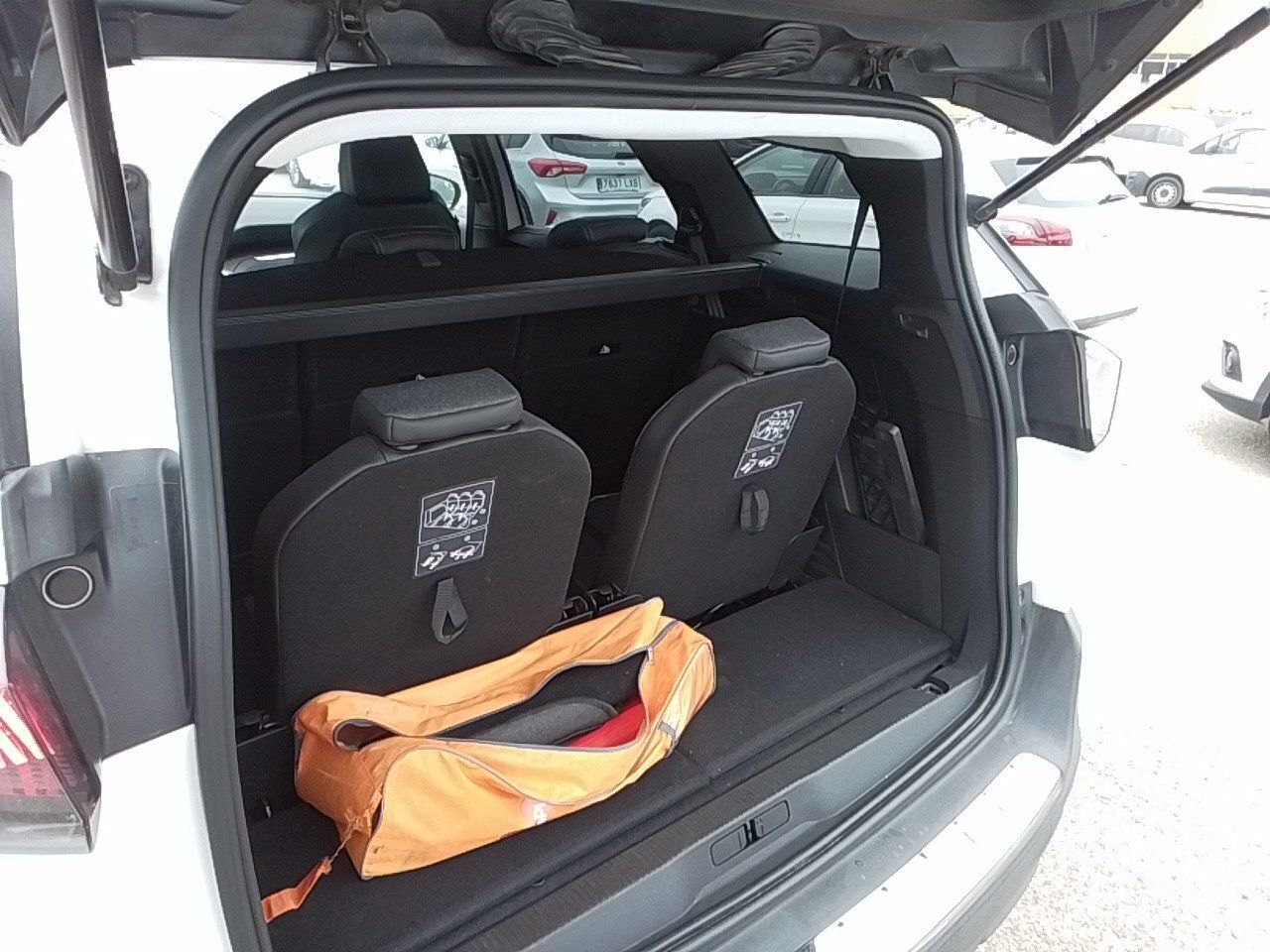 Peugeot 5008 1.5 Bluehdi 96kw (130cv) S&s Allure - Foto 2