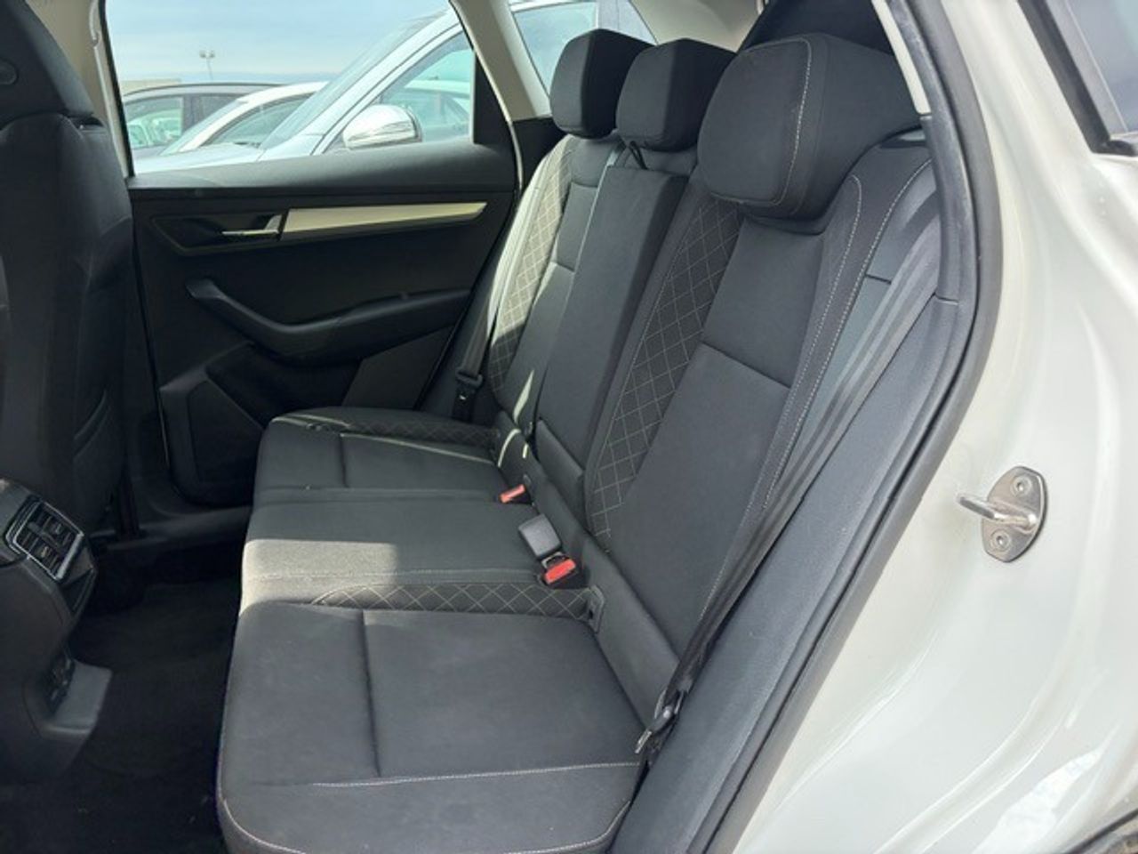 Skoda Karoq 1.5 Tsi 110kw (150cv) Dsg Act Ambition - Foto 2