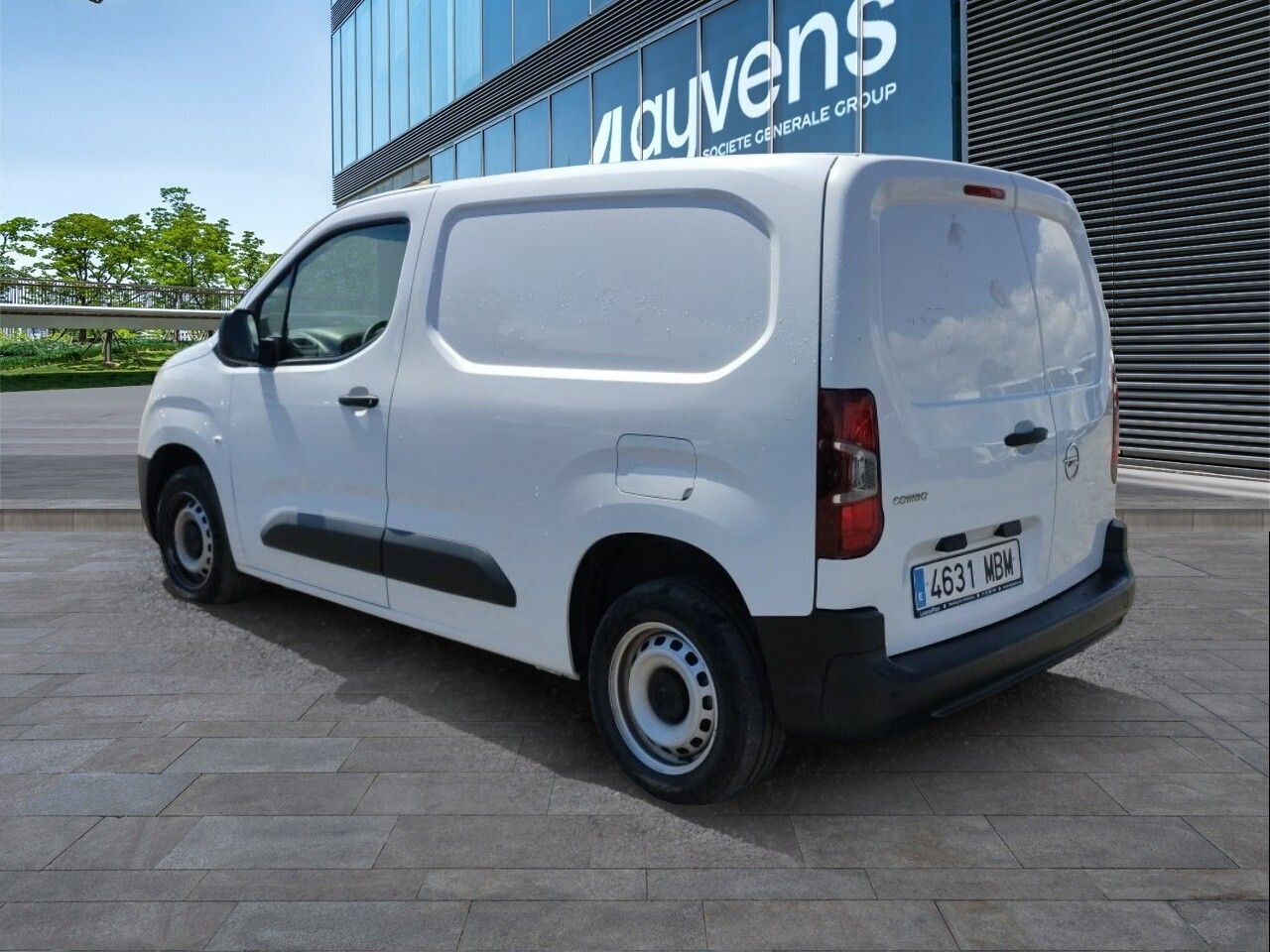 Opel Combo Cargo L 650kg Diesel 1.5 100hp S&s Mt E6 - Foto 2
