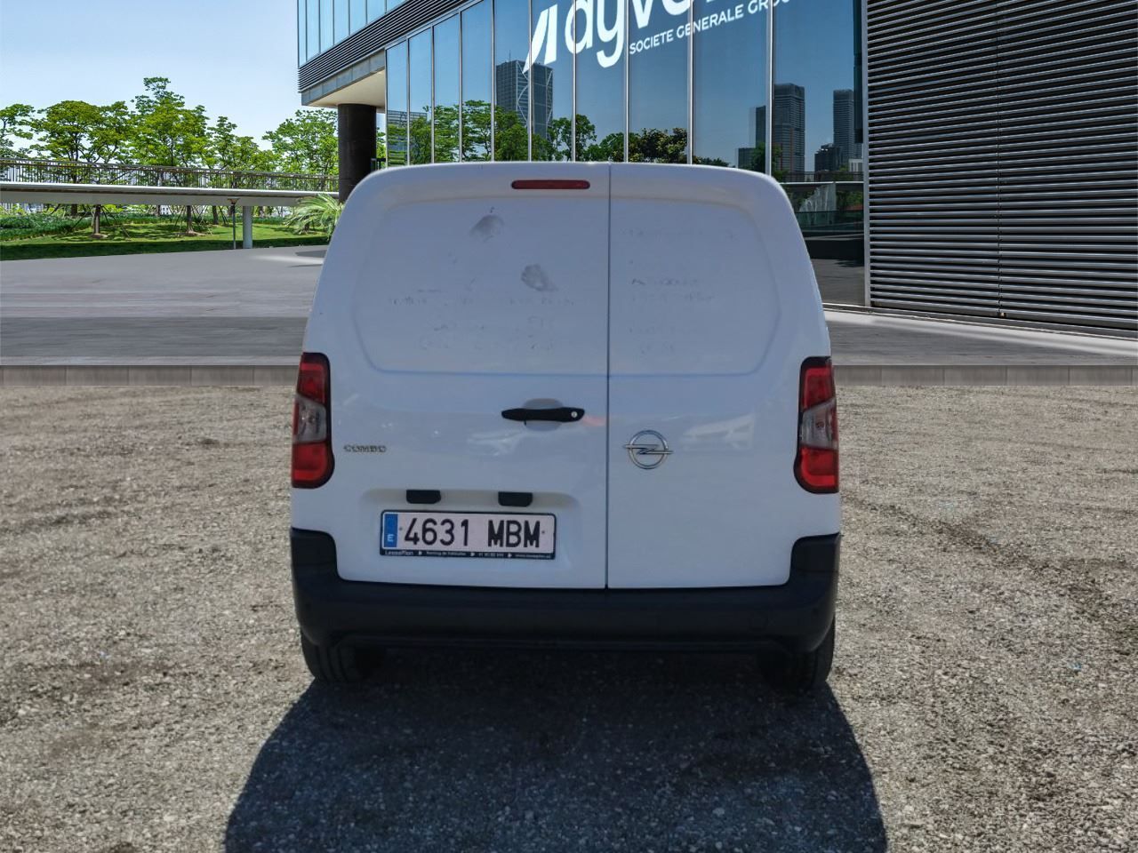 Opel Combo Cargo L 650kg Diesel 1.5 100hp S&s Mt E6 - Foto 2