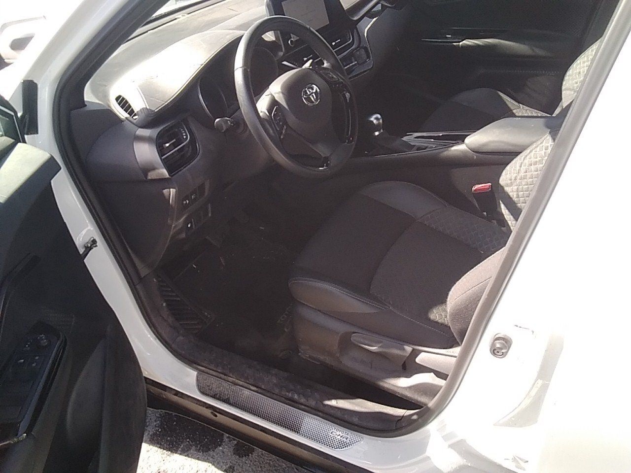 Toyota C-hr 2.0 180h Advance - Foto 2