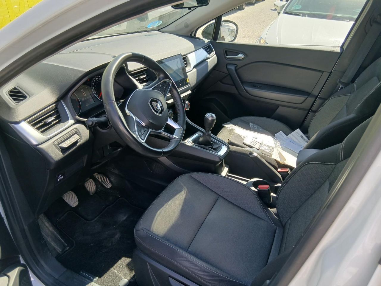 Renault Captur Intens Tce 74kw (100cv) Glp - Foto 2
