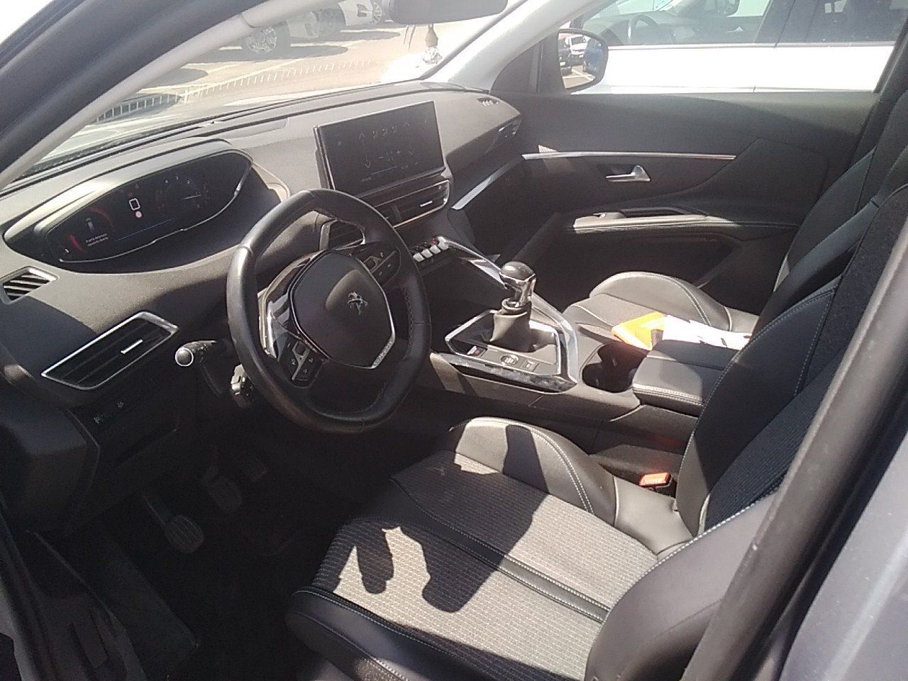 Peugeot 5008 1.5 Bluehdi 96kw (130cv) S&s Allure - Foto 2