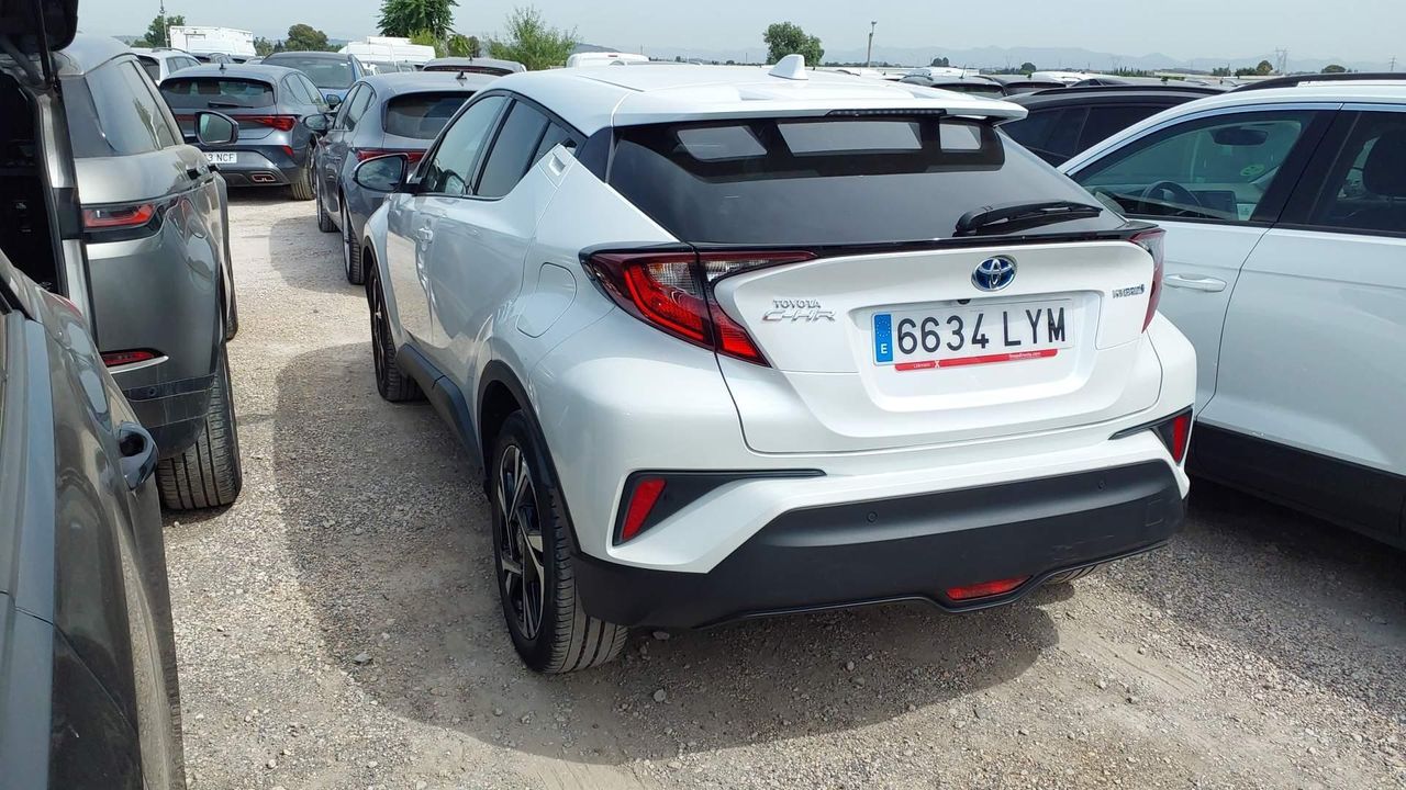 Toyota C-hr 1.8 125h Advance - Foto 2