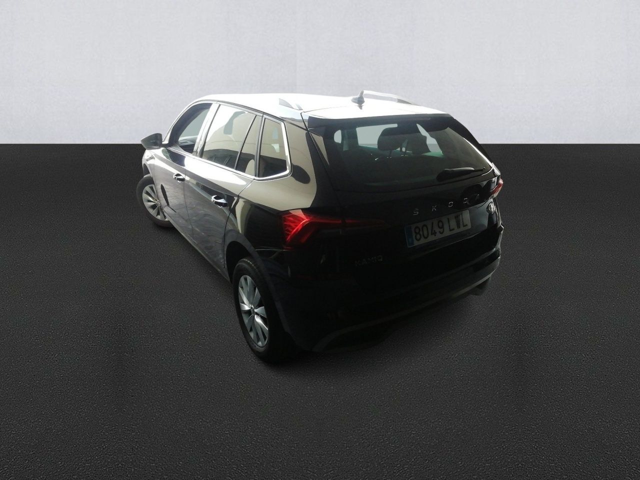 Skoda Kamiq 1.0 Tsi 70kw (95cv) Emotion - Foto 2