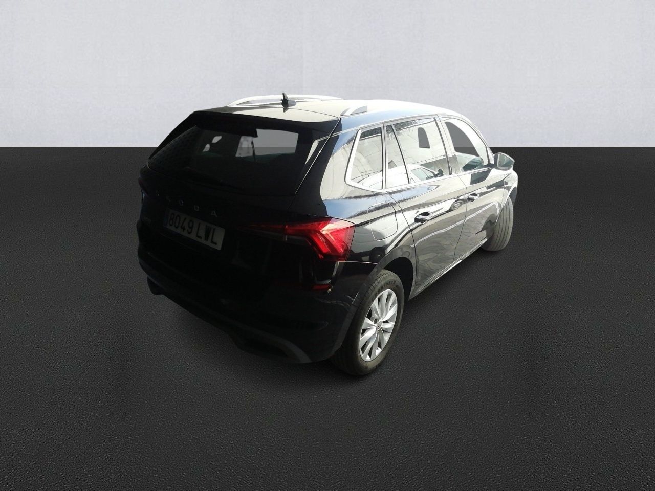 Skoda Kamiq 1.0 Tsi 70kw (95cv) Emotion - Foto 2