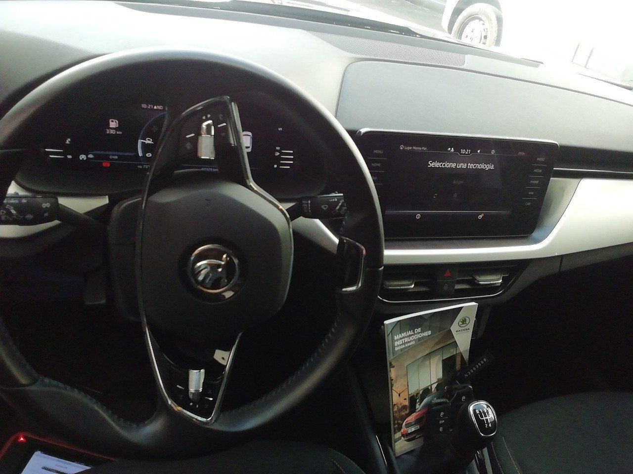 Skoda Kamiq 1.0 Tsi 70kw (95cv) Emotion - Foto 2