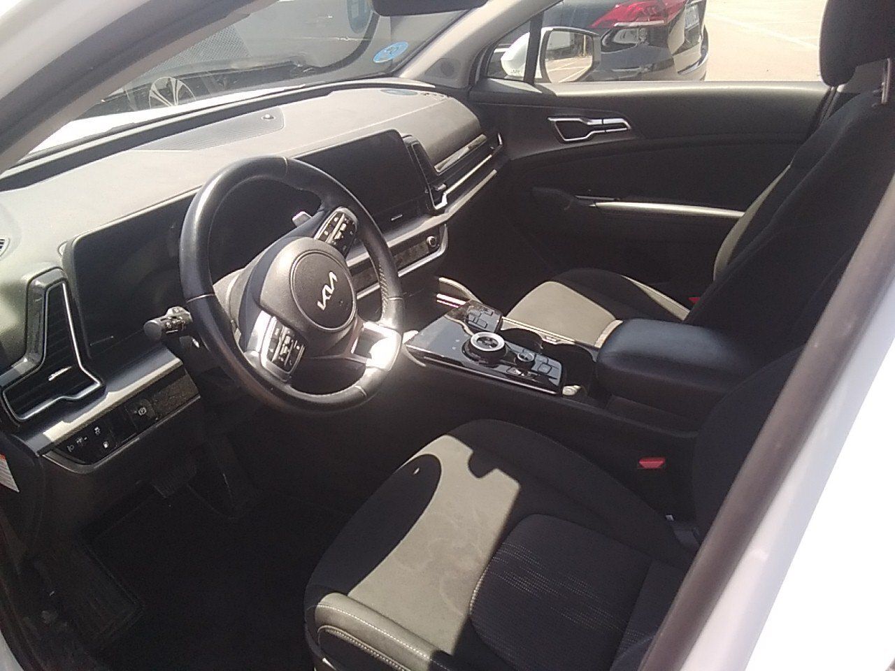 Kia Sportage 1.6 T-gdi Phev 198kw (265cv) Drive 4x4 - Foto 2