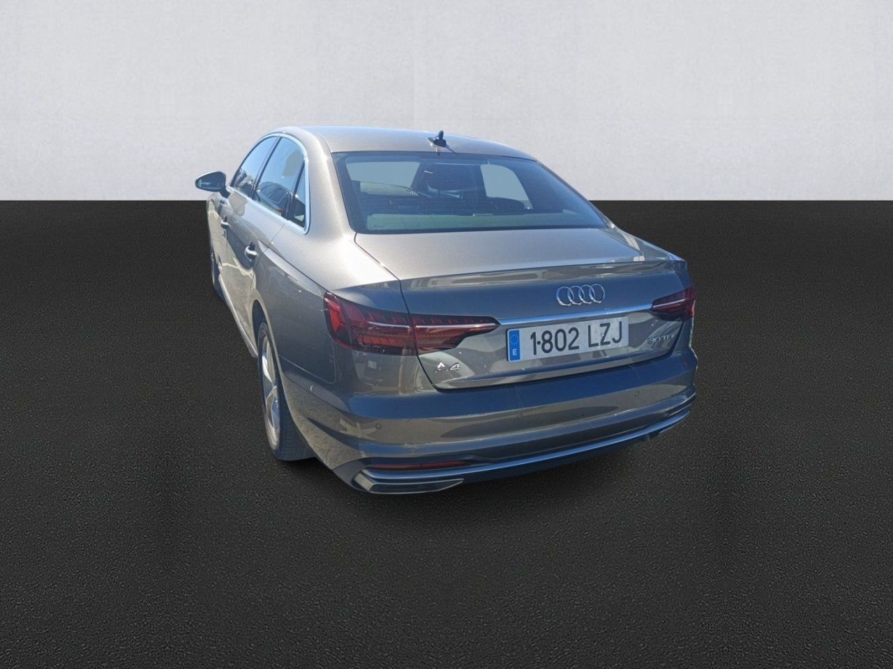 Audi A4 Advanced 30 Tdi 100kw (136cv) S Tronic - Foto 2