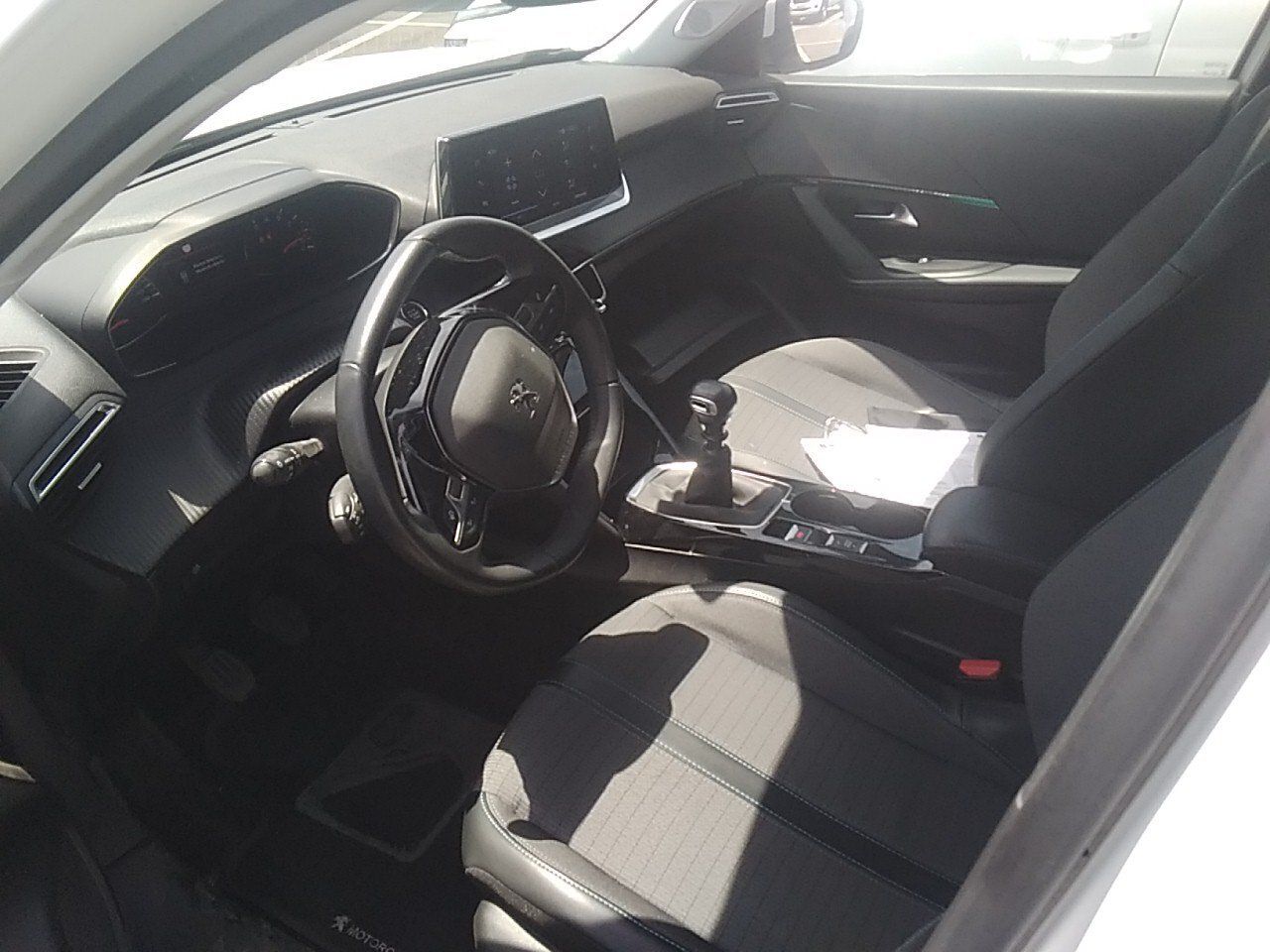 Peugeot 2008 Allure Bluehdi 81kw (110cv) - Foto 2