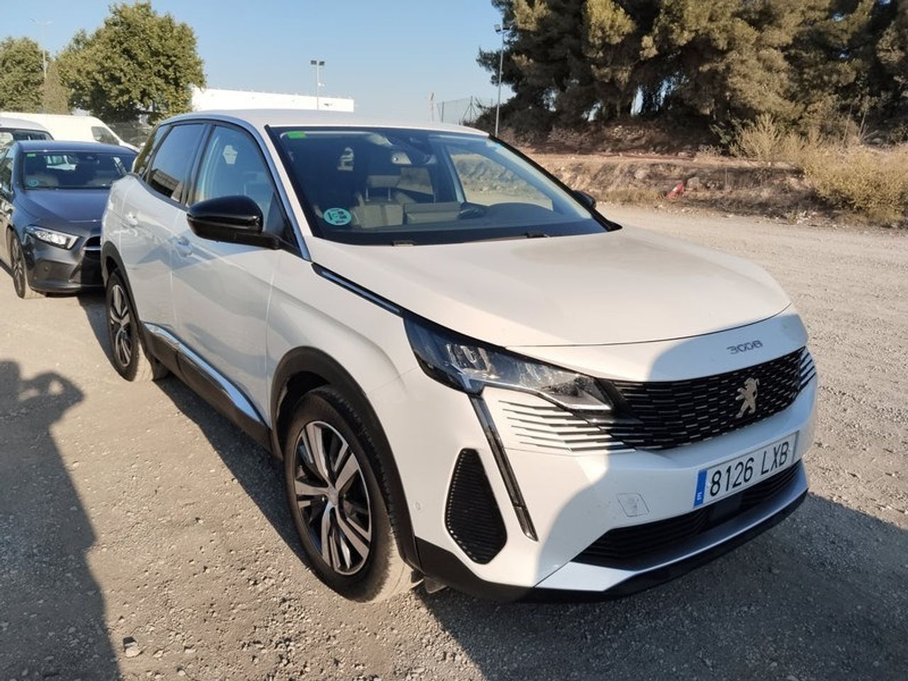 Peugeot 3008 1.5 Bluehdi 96kw (130cv) S&s Allure Eat8 - Foto 2