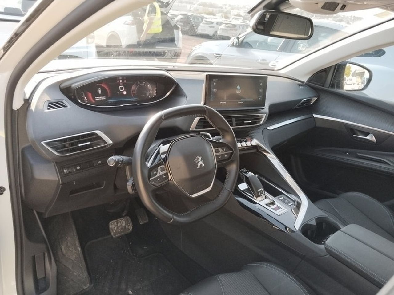 Peugeot 3008 1.5 Bluehdi 96kw (130cv) S&s Allure Eat8 - Foto 2