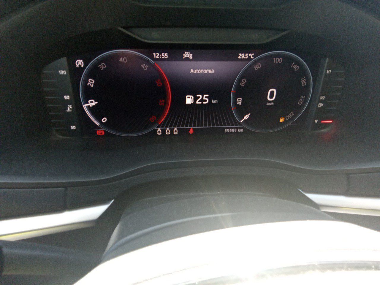 Skoda Karoq 2.0 Tdi 85kw (115cv) Ambition - Foto 2