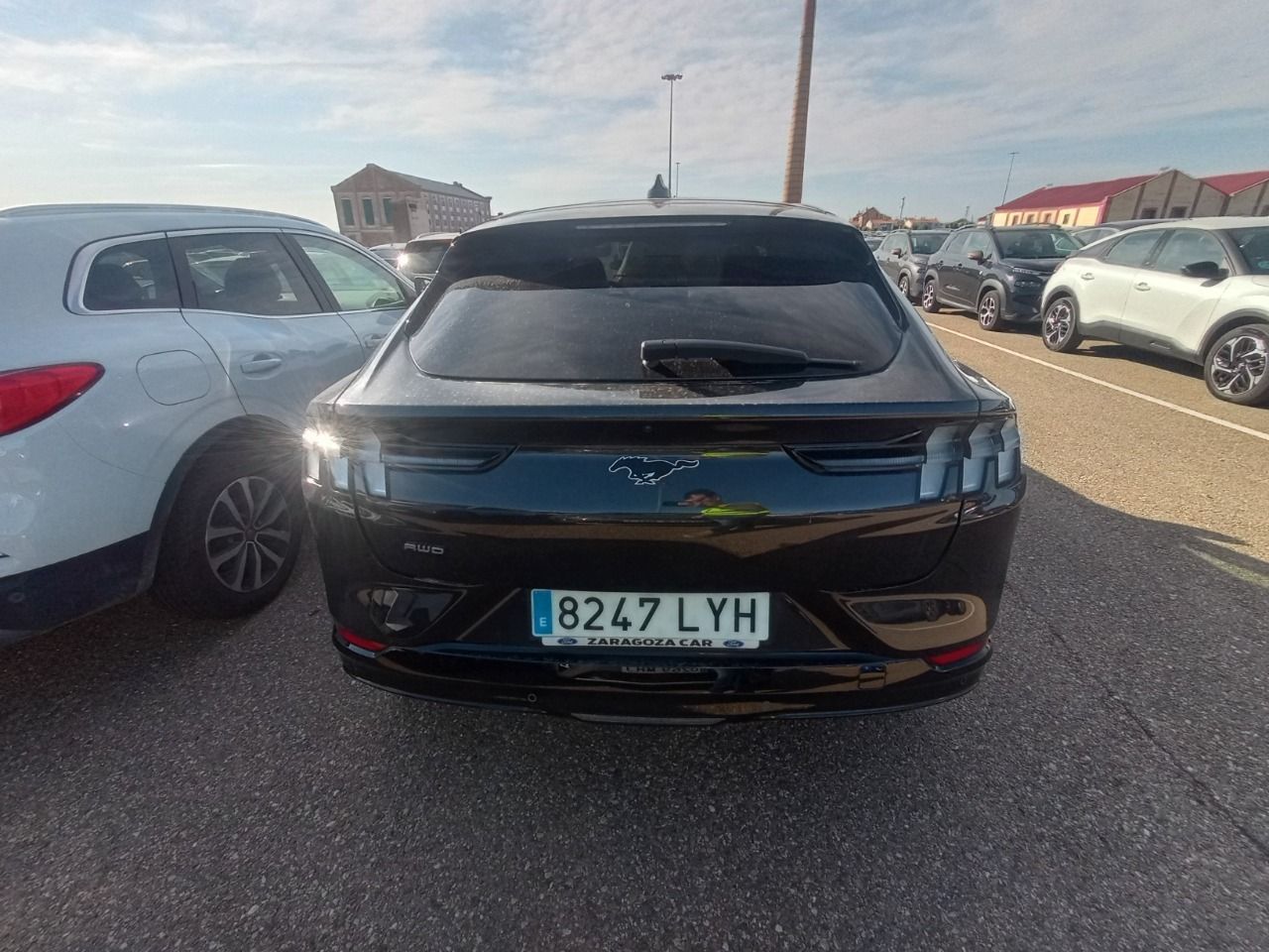 Ford Mustang Mach-e Awd 198kw Batería 75.7kwh - Foto 2