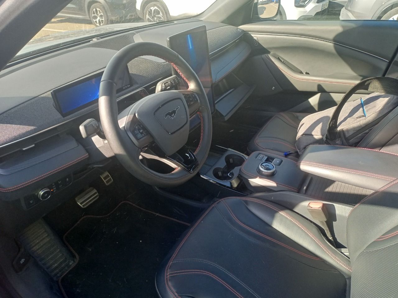 Ford Mustang Mach-e Awd 198kw Batería 75.7kwh - Foto 2