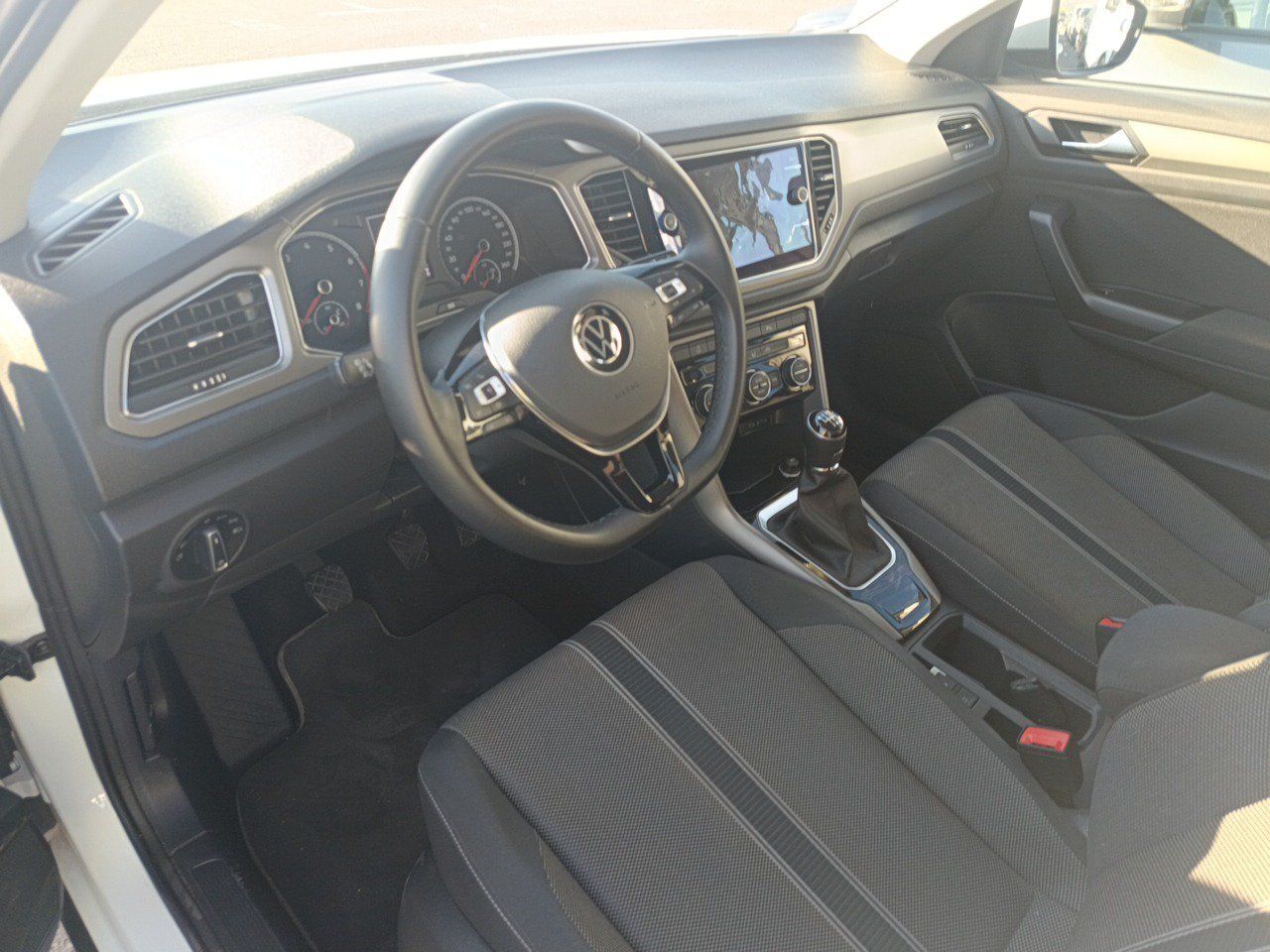 Volkswagen T-roc (o) Advance R-line 1.0 Tsi 81kw (110cv) - Foto 2