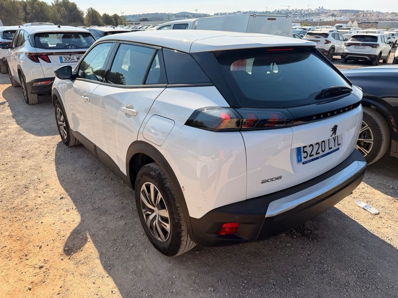 Peugeot 2008 Active Bluehdi 81kw (110cv) - Foto 2
