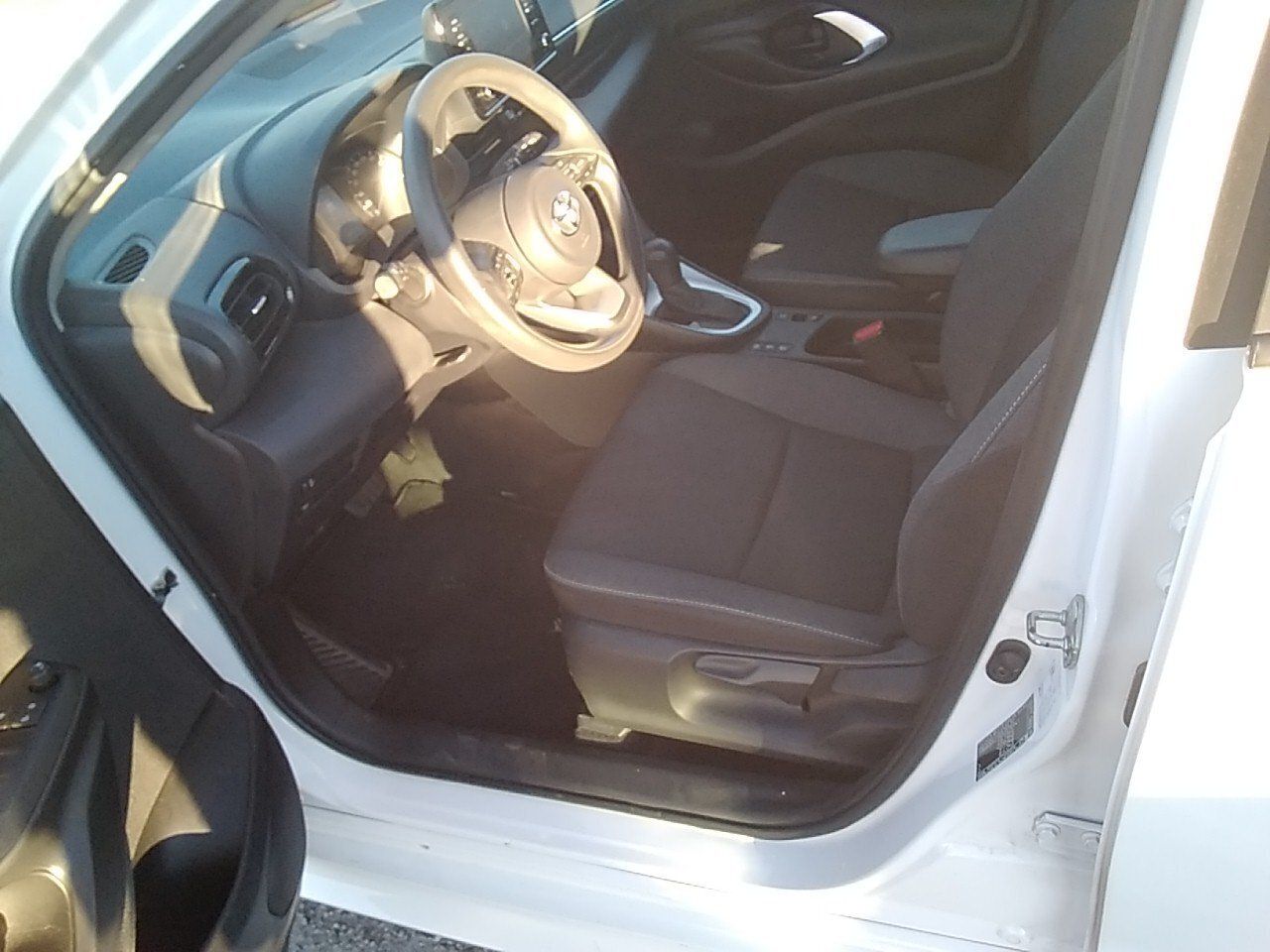 Toyota Yaris 1.5 120h Business Plus - Foto 2