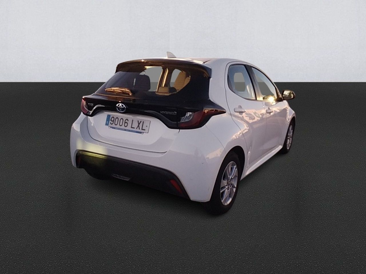 Toyota Yaris 1.5 120h Business Plus - Foto 2