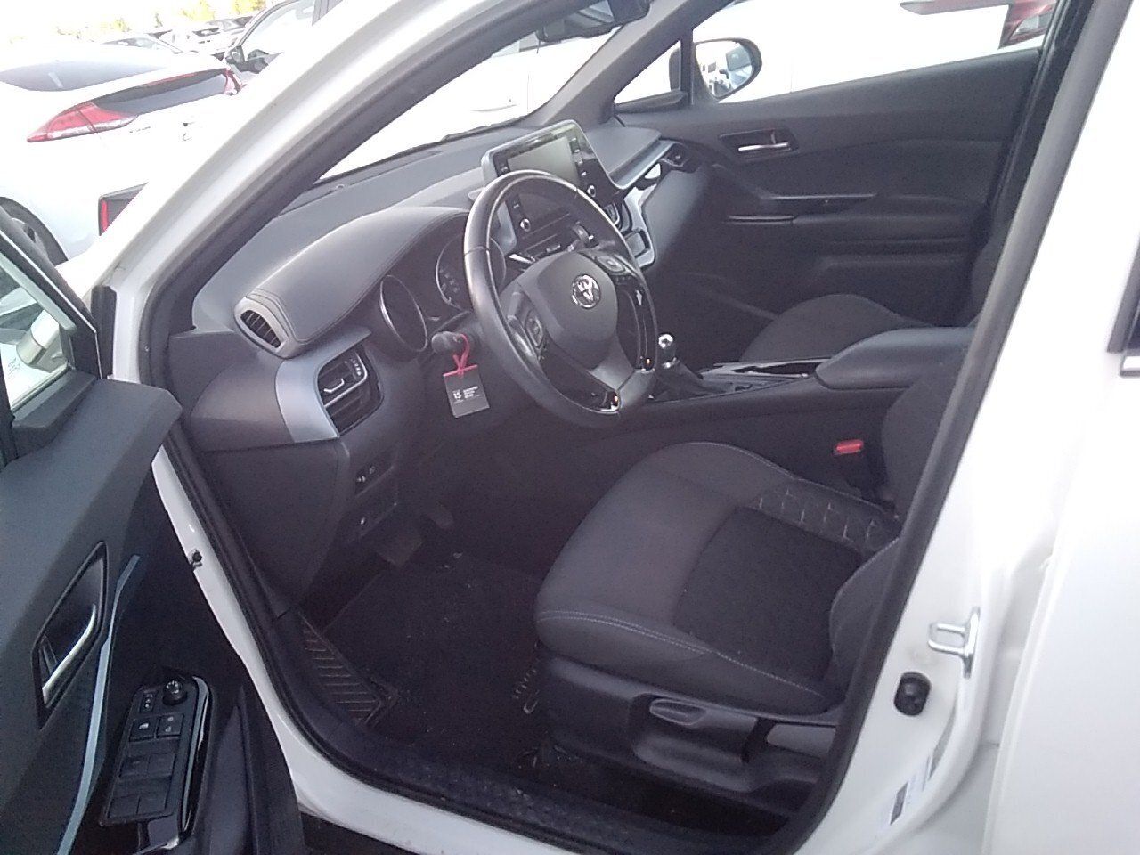Toyota C-hr 1.8 125h Advance - Foto 2