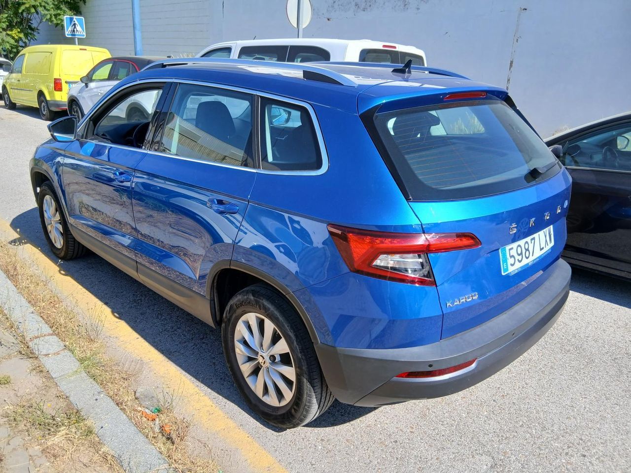 Skoda Karoq 1.0 Tsi 81kw (110cv) Ambition - Foto 2