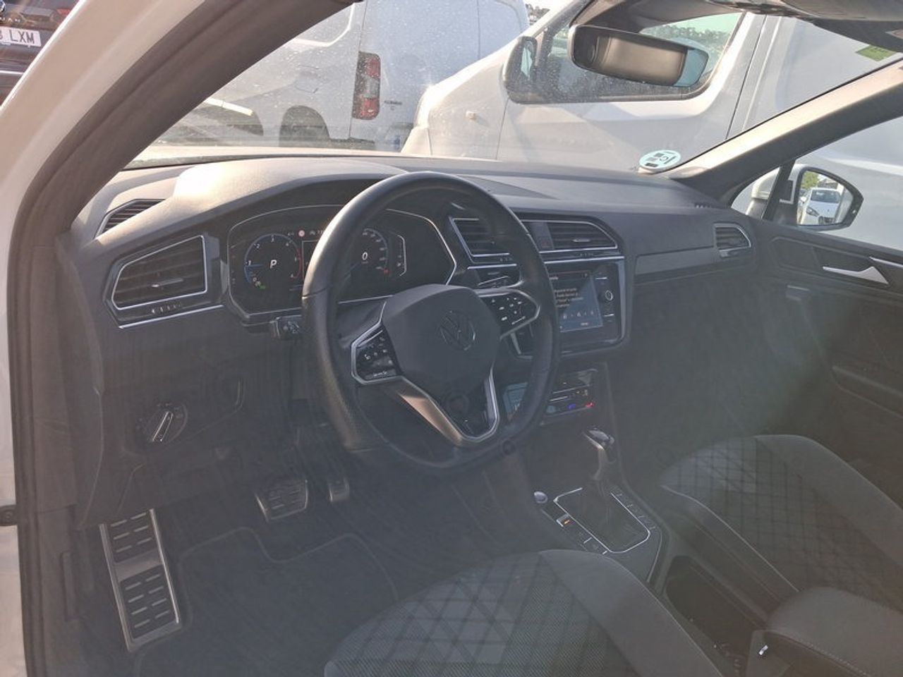 Volkswagen Tiguan R-line 2.0 Tdi 110kw (150cv) Dsg - Foto 2