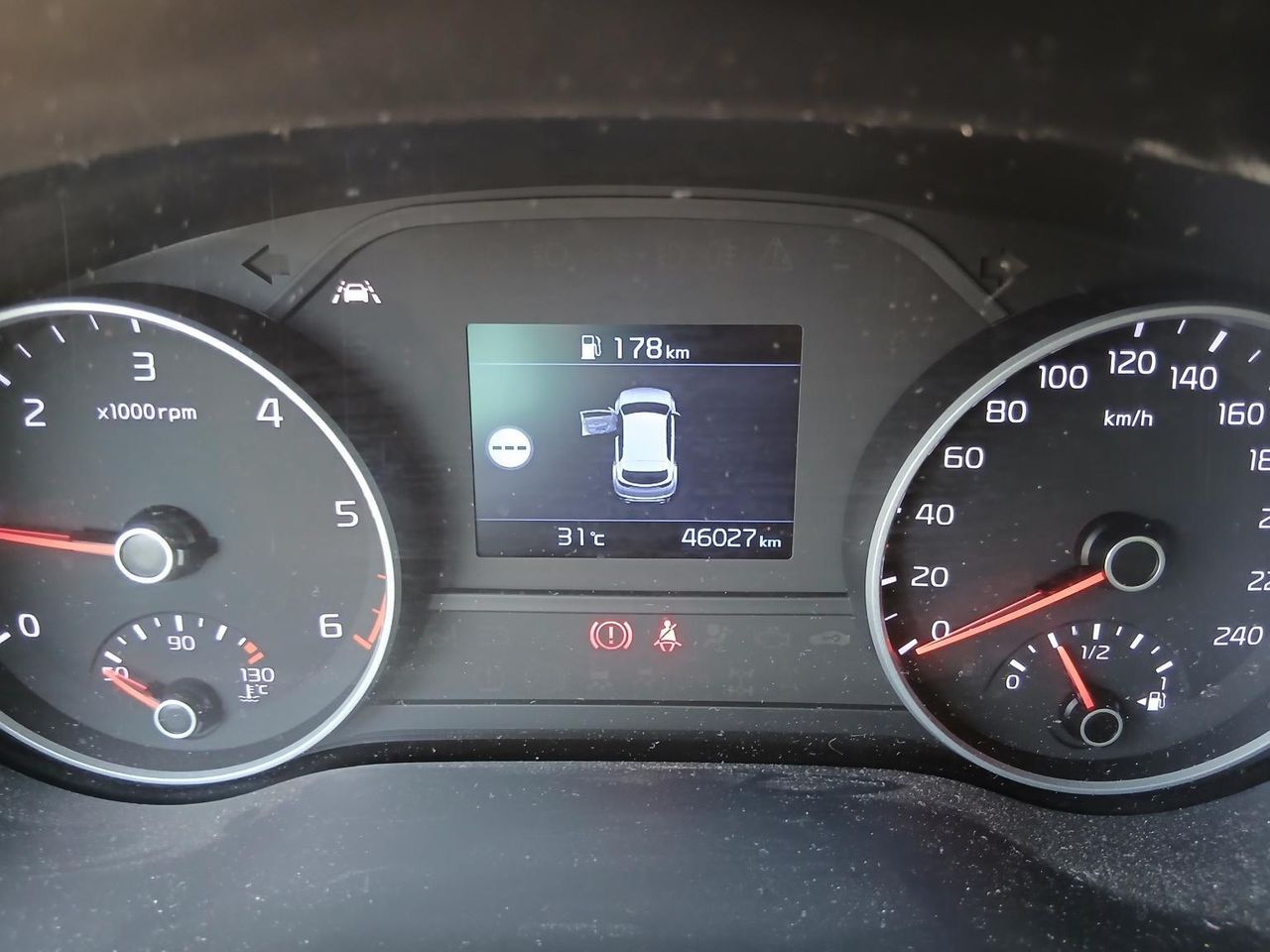 Kia Sportage 1.6 Mhev Black Edition 100kw (136cv) 4x2 - Foto 2