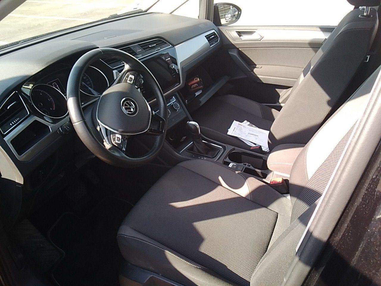 Volkswagen Touran Business & Navi 2.0 Tdi 85kw (115cv) Dsg - Foto 2