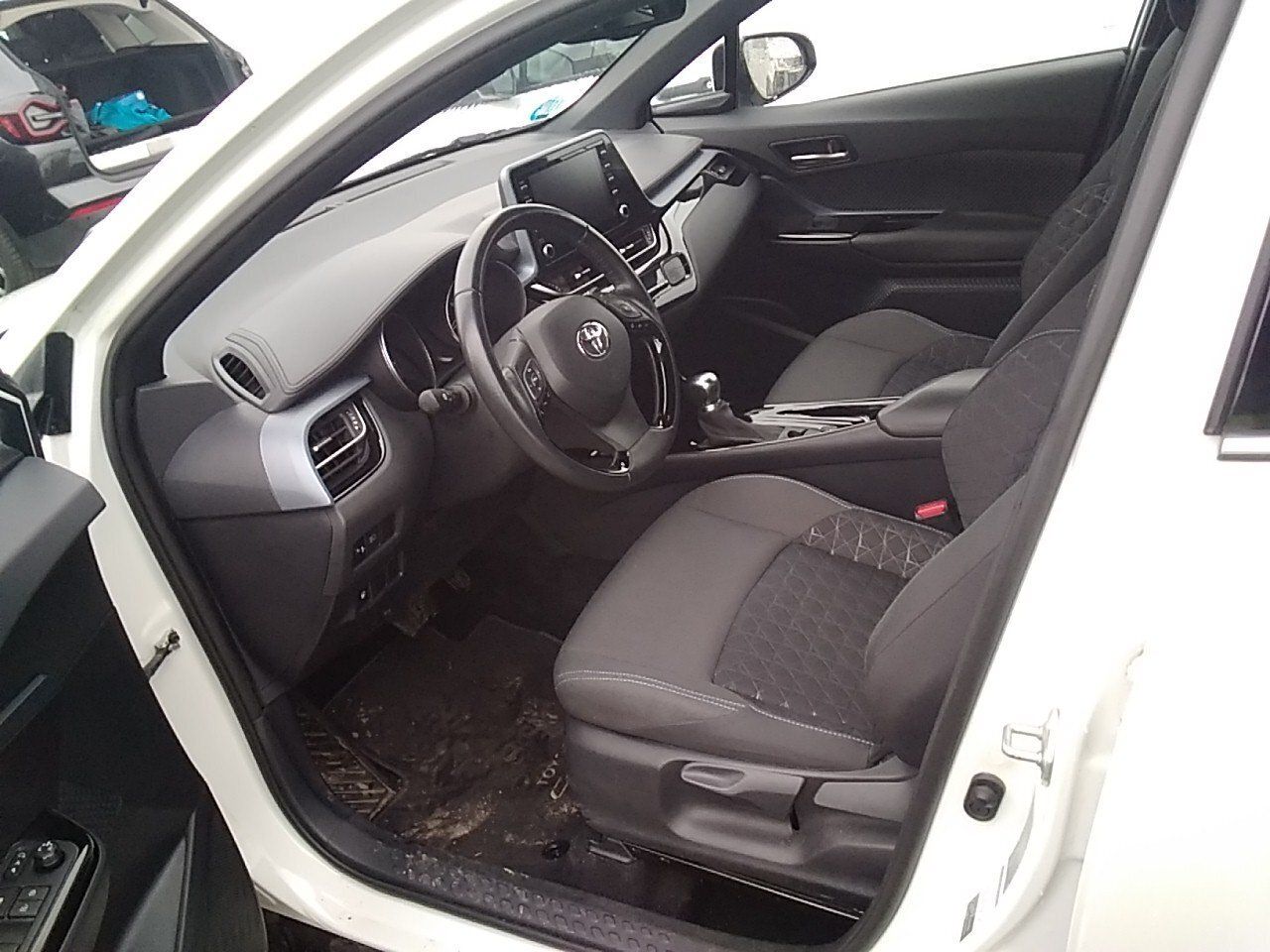 Toyota C-hr 1.8 125h Advance - Foto 2