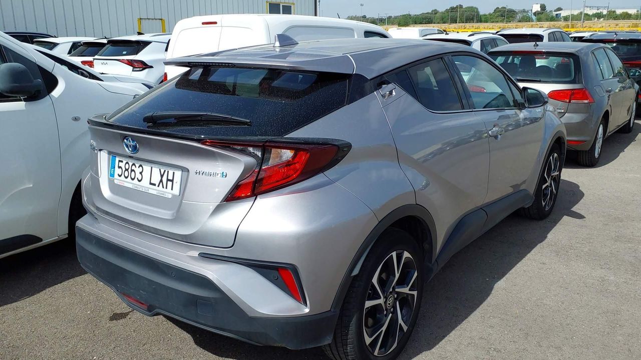 Toyota C-hr 1.8 125h Advance - Foto 2