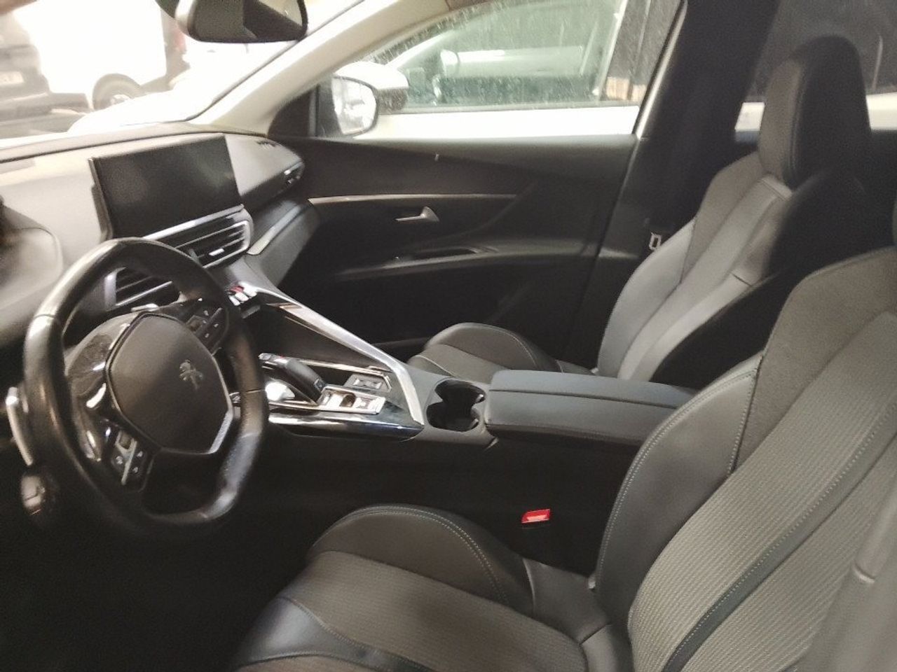 Peugeot 3008 1.5 Bluehdi 96kw (130cv) S&s Allure Eat8 - Foto 2