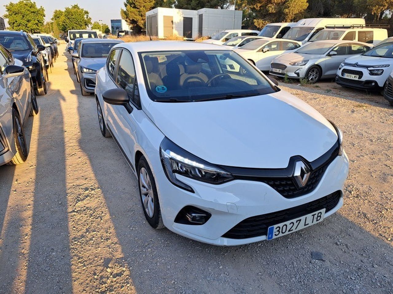 Renault Clio Business Sce 49 Kw (67cv) - Foto 2
