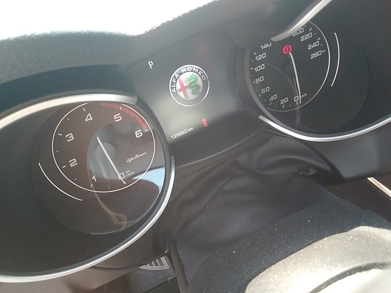 Alfa Romeo Stelvio 2.2 Diésel 140kw (190cv) Sprint+ Q4 - Foto 2
