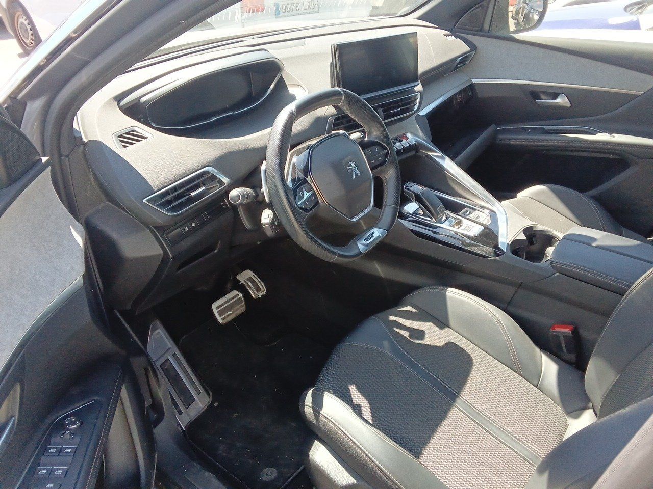 Peugeot 3008 1.5 Bluehdi 96kw S&s Gt Eat8 - Foto 2