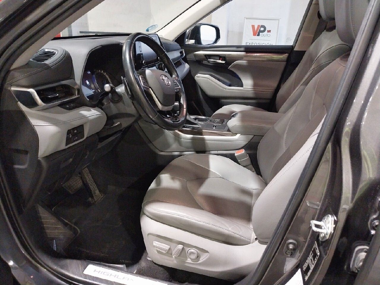 Toyota Highlander 2.5 Advance P. Met. Techo Panorámico - Foto 2