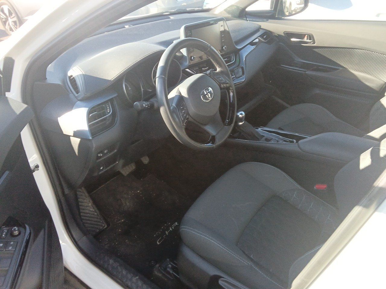 Toyota C-hr 2.0 180h Advance - Foto 2