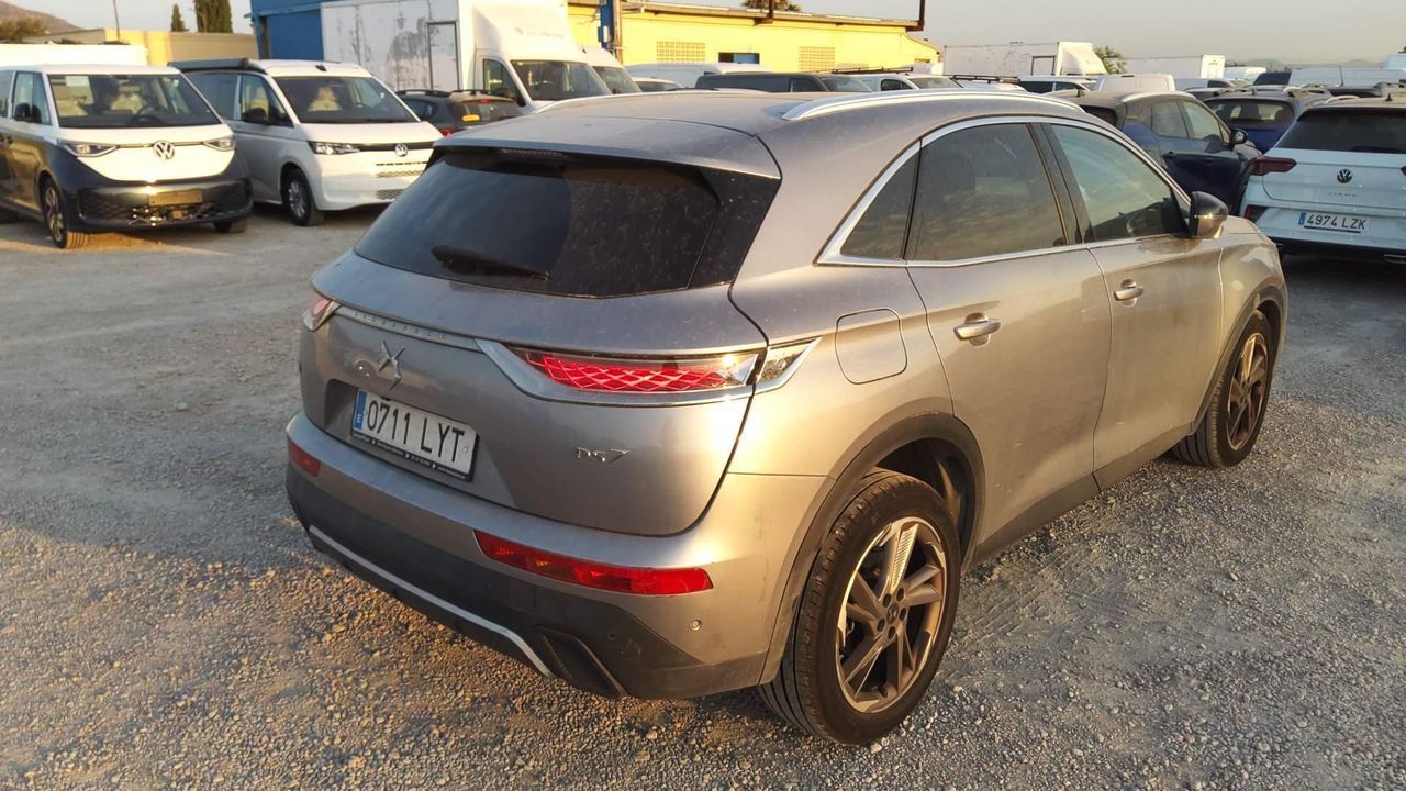 Ds Ds 7 Crossback Bluehdi De 96kw (130cv) At Bastille + - Foto 2