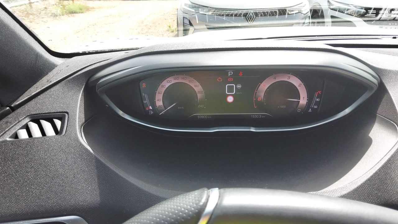 Peugeot 5008 1.5 Bluehdi 96kw S&s Gt Eat8 - Foto 2