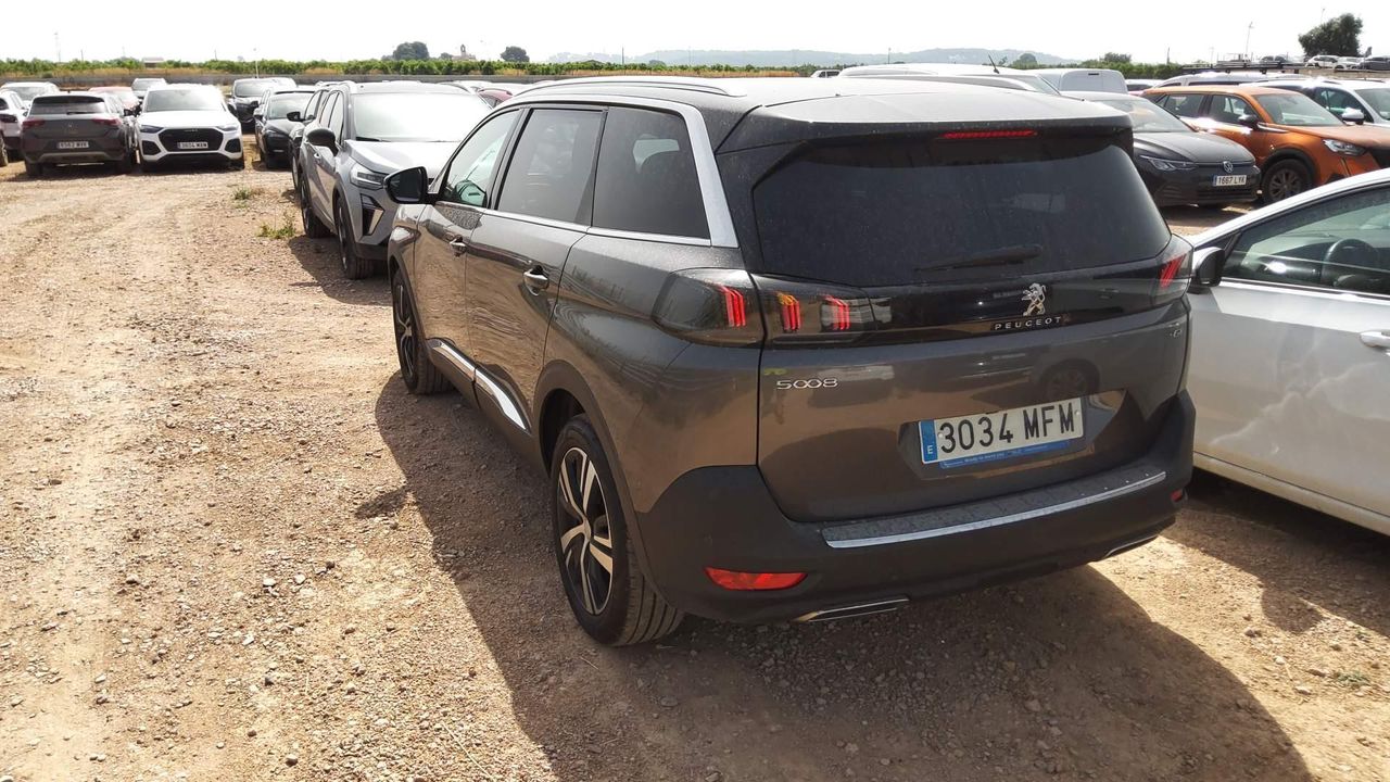 Peugeot 5008 1.5 Bluehdi 96kw S&s Gt Eat8 - Foto 2