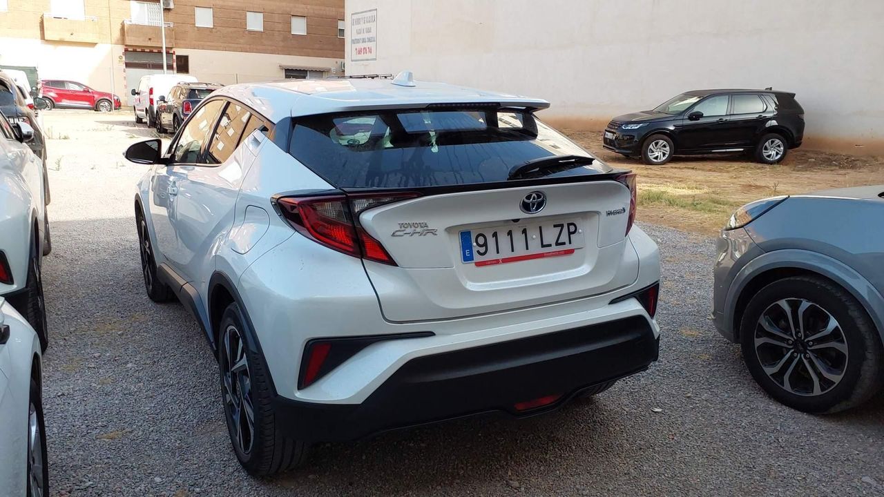 Toyota C-hr 1.8 125h Advance - Foto 2